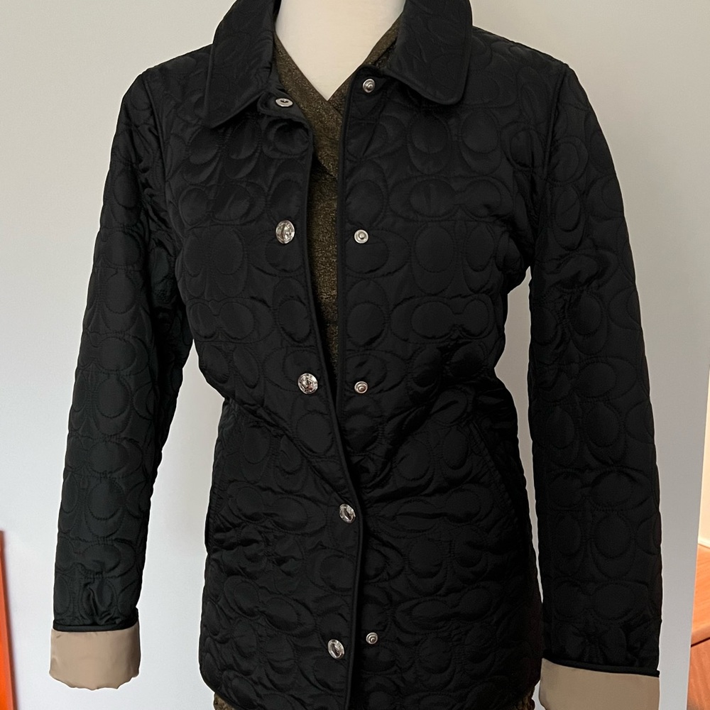 Coach women’s black quilted jacket petite size small